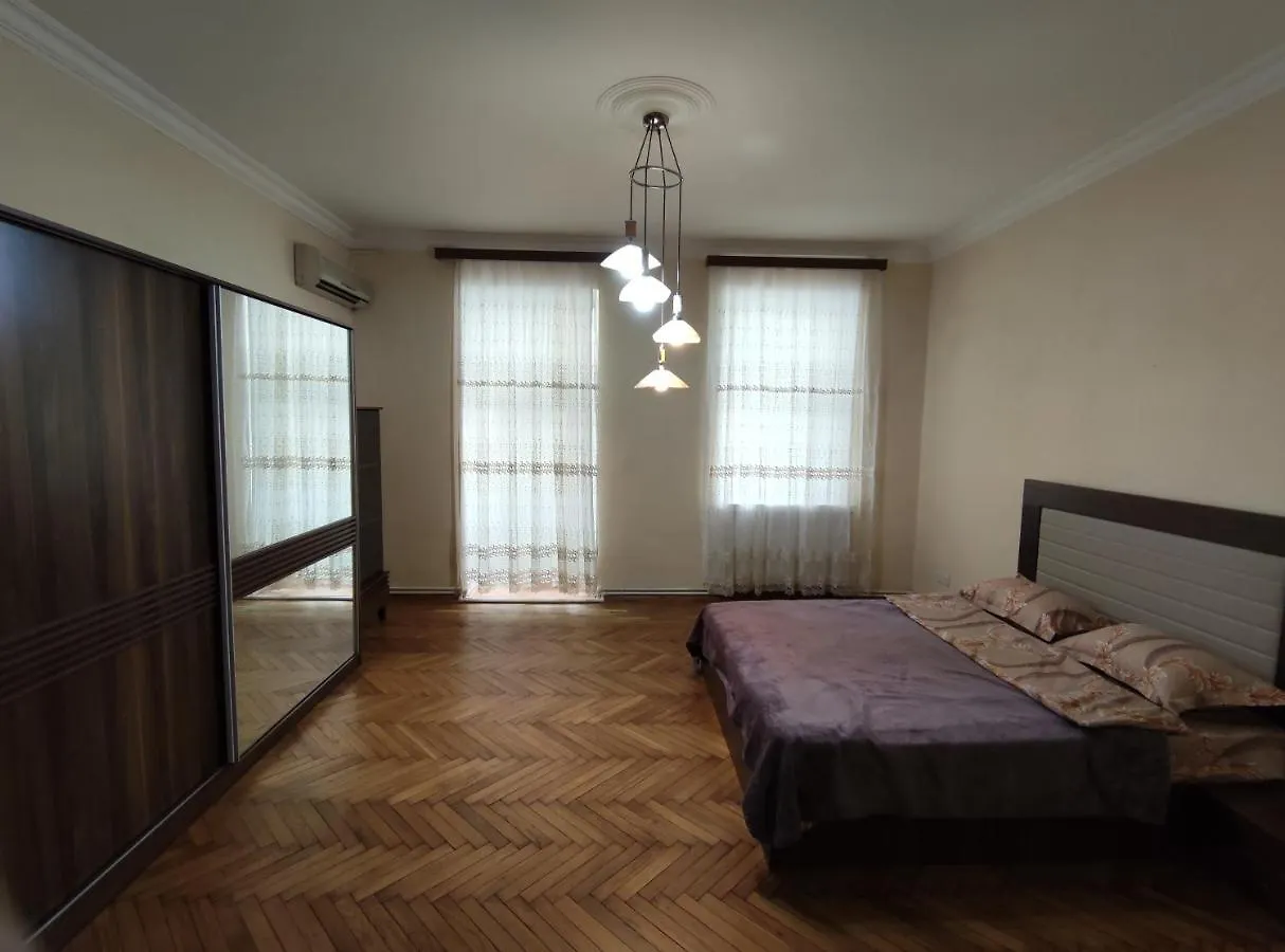 4 Rooms Cosy Apartment In Architectural Monument Of History And Culture Building Of Local Significance Of Azerbaijan. Baky