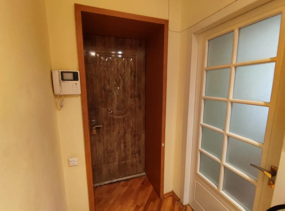 4 Rooms Cosy Apartment In Architectural Monument Of History And Culture Building Of Local Significance Of Azerbaijan. Μπακού